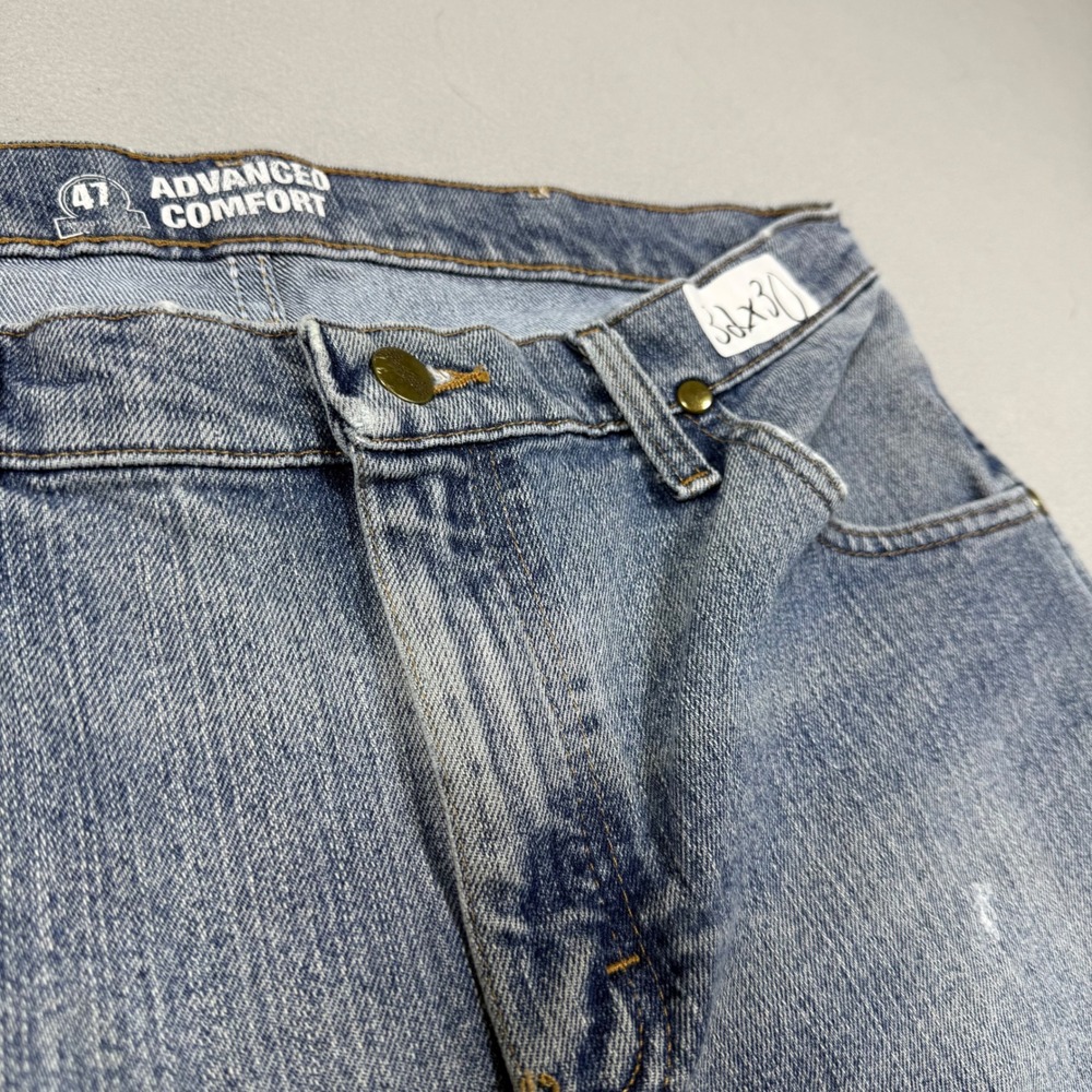 Wrangler Advanced Comfort Light Wash Straight Leg Denim Jeans 32x30